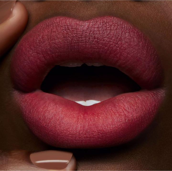 Immagine prodotto MAC Cosmetics Powder Kiss Liquid Lipcolour (Escandalo!)