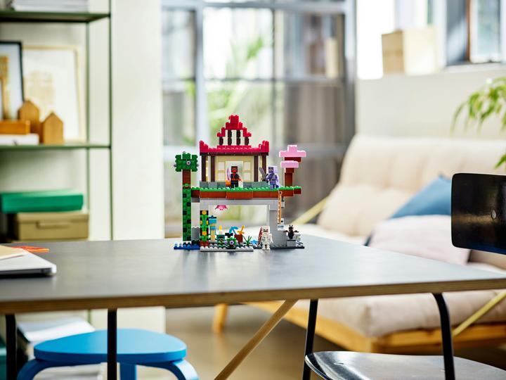 Produktbild LEGO Das Trainingsgelände (21183, LEGO Minecraft)