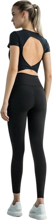 Actual product image Lismina 093 Larissa Sport Top (S)