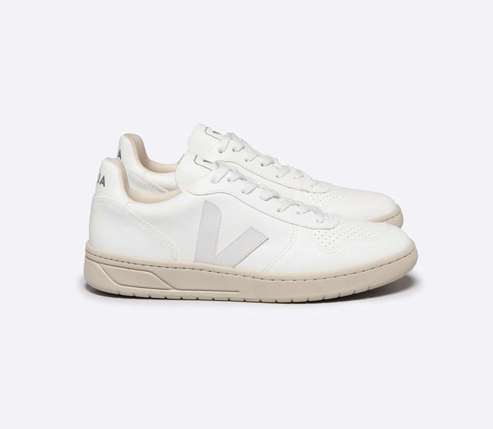Actual product image Veja V-10 (41)