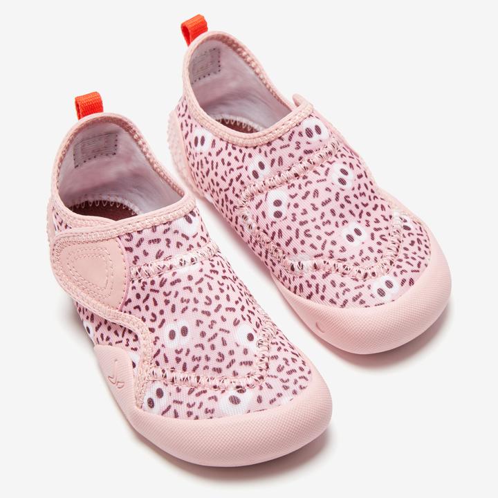 Actual product image Decathlon Turnschuhe Babylight atmungsaktiv Babyturnen - blau mit Muster (28)