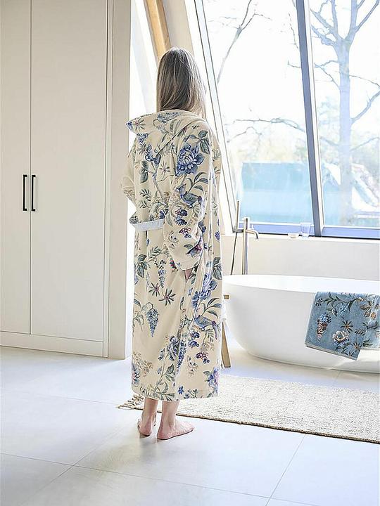 Actual product image PIP Studio Secret Garden bathrobe white blue S (1pc) (S)