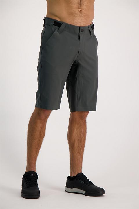 Actual product image Giro M Arc Short (36)