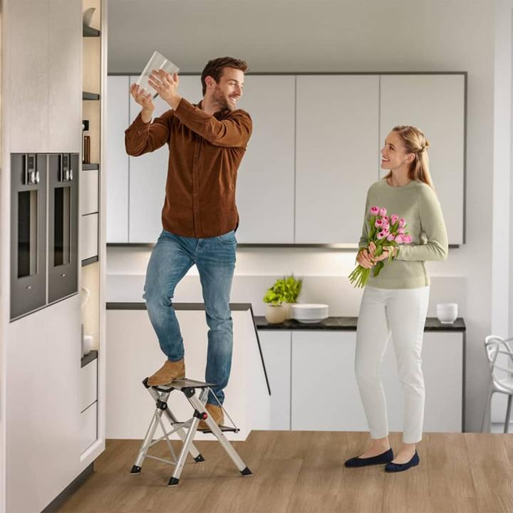 Image du produit Hailo MK80 ComfortLine, escabeau confort, 2 marches (Escabeau, 46 cm)