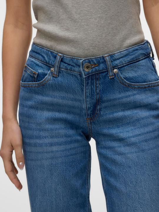 Actual product image Vero Moda VMVANESSA Niedrige Taille Weiter Beinschnitt Jeans Hose mit weitem Beinschnitt (25)