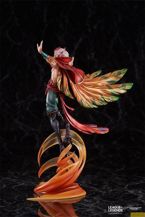 Actual product image Hobbymax League of Legends statuette PVC 1/7 Rakan 32 cm