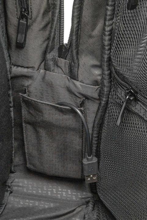 Produktbild Porsche Design Rucksack / Daypack Roadster Pro Backpack L (27 l)