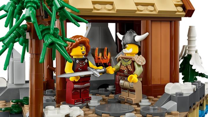 Actual product image LEGO Ideas Viking Village (21343, LEGO Ideas, LEGO Rare Sets)
