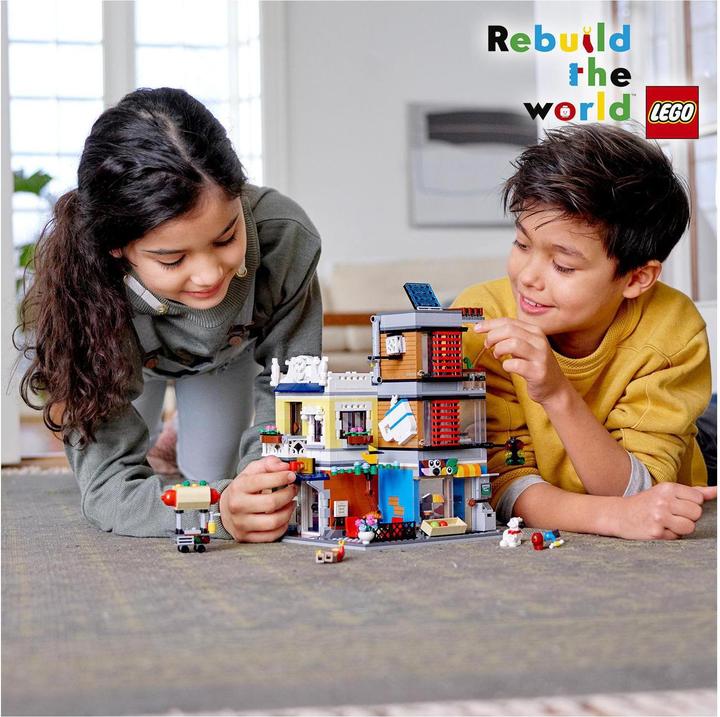 Image du produit LEGO Maison de ville avec animalerie Café (31097, LEGO Creator 3-in-1)