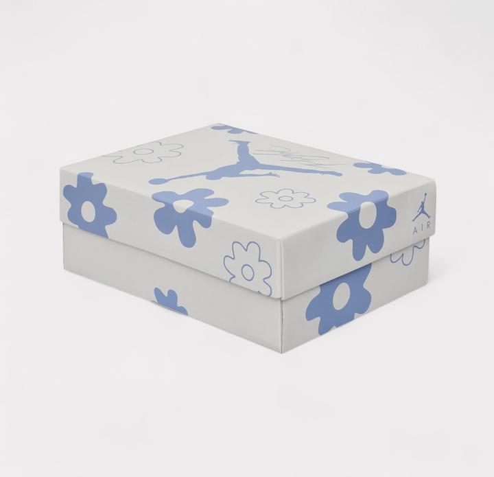 Actual product image Nike Air Jordan 4 (44)