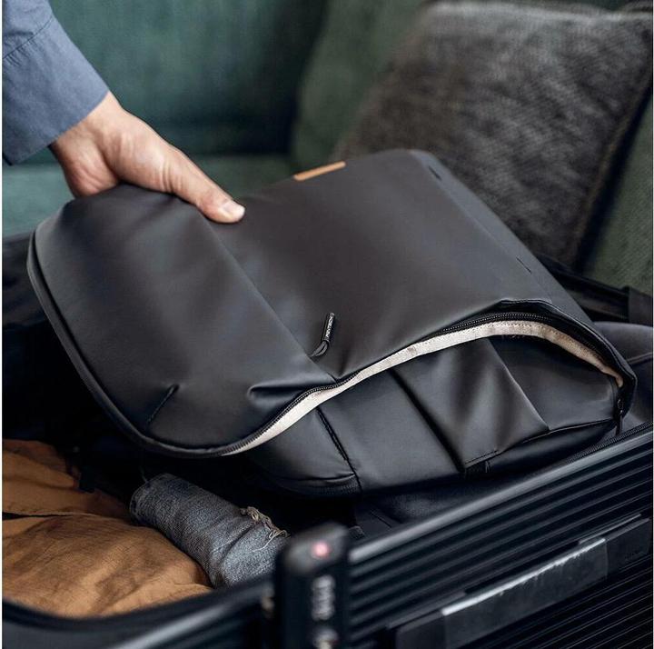 Actual product image Pgytech OneGo 10L shoulder bag (Obsidian Black) (Camera shoulder bag, 10 l)