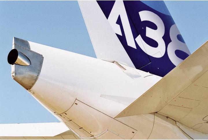 Immagine prodotto Revell Primo volo Airbus A380