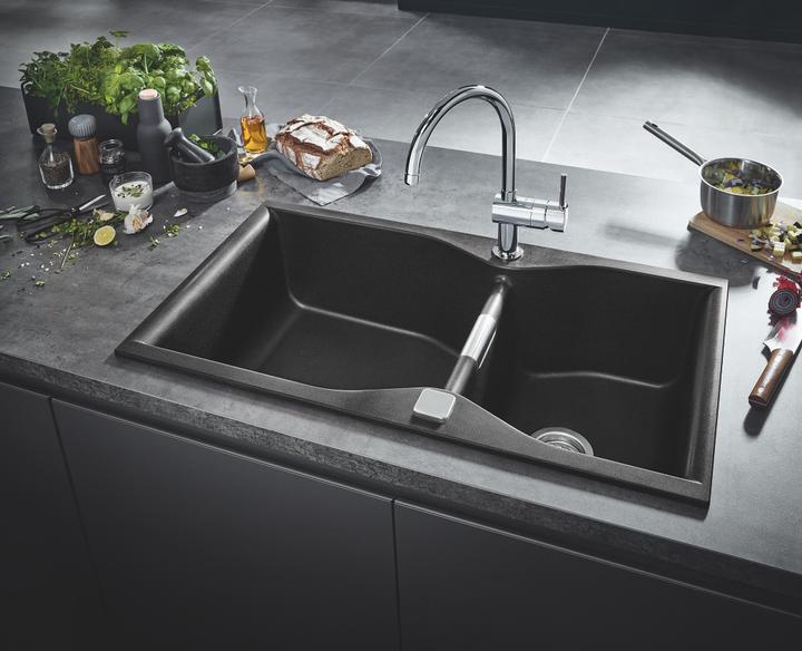 Actual product image Grohe Küchenarmatur mit Handbrause Minta supersteel matt 32321