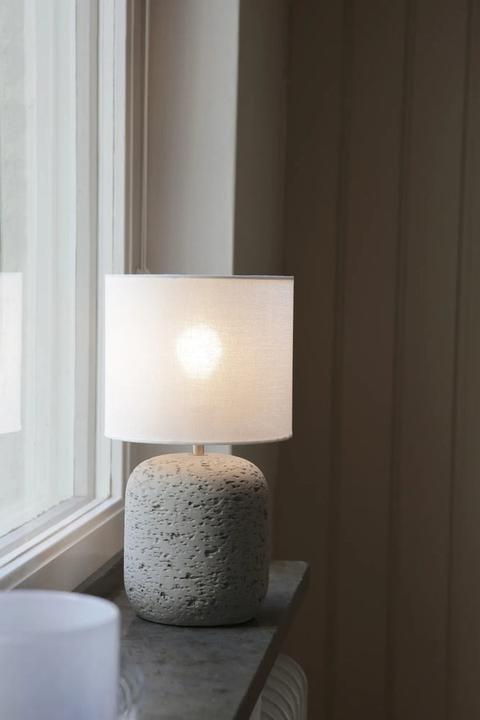 Image du produit Markslöjd Tischleuchte Montagna E14 max. 40W, Schalter am Kabel (800 lm, E14)