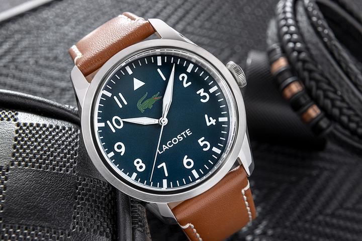 Immagine prodotto Lacoste 2011301 Orologio Adventurer da uomo 42mm 5ATM (Orologio da polso analogico, 42 mm)