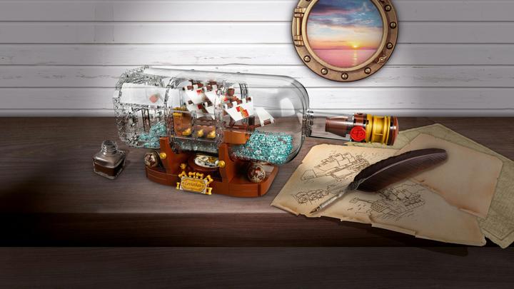 Produktbild LEGO Schiff in der Flasche (92177, LEGO Ideas)