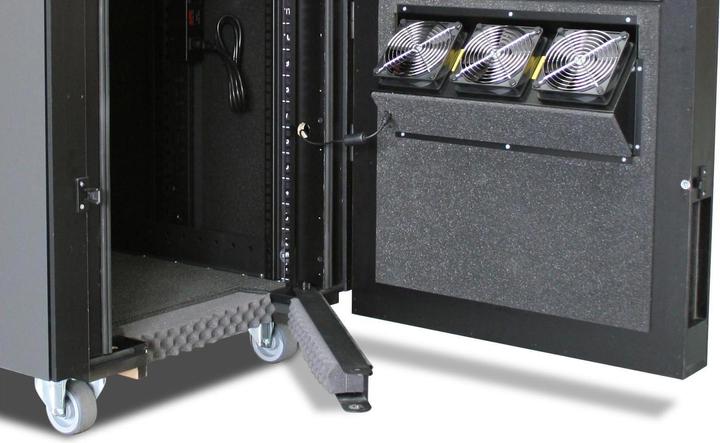 Image du produit APC NetShelter CX (18 HE, Rack 19 pouces)