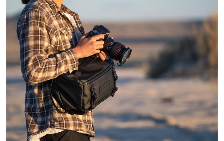 Actual product image Wandrd Roam Sling (Camera shoulder bag, 9 l)