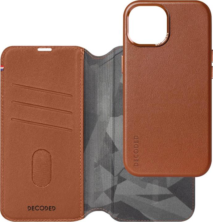 Actual product image Decoded Detachable MagSafe Leather Wallet (Apple iPhone 15)