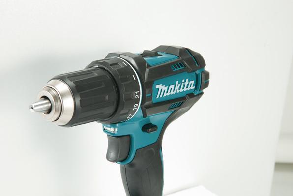 Actual product image Makita Cordless drill screwdriver DDF482RMJ Set (Rechargeable battery operated)
