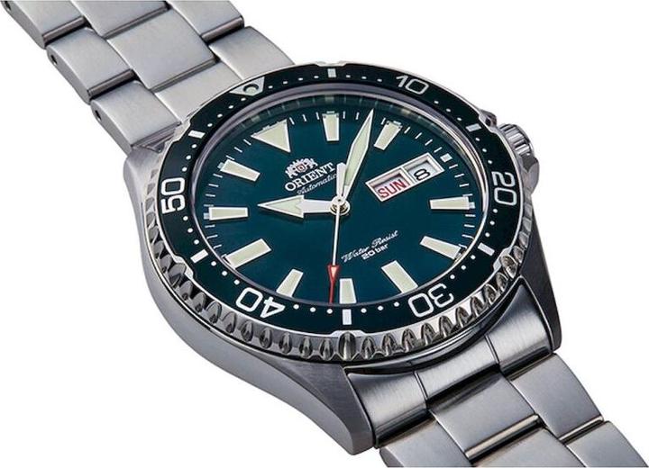 Actual product image Orient Mako III (Chronograph, 41.80 mm)