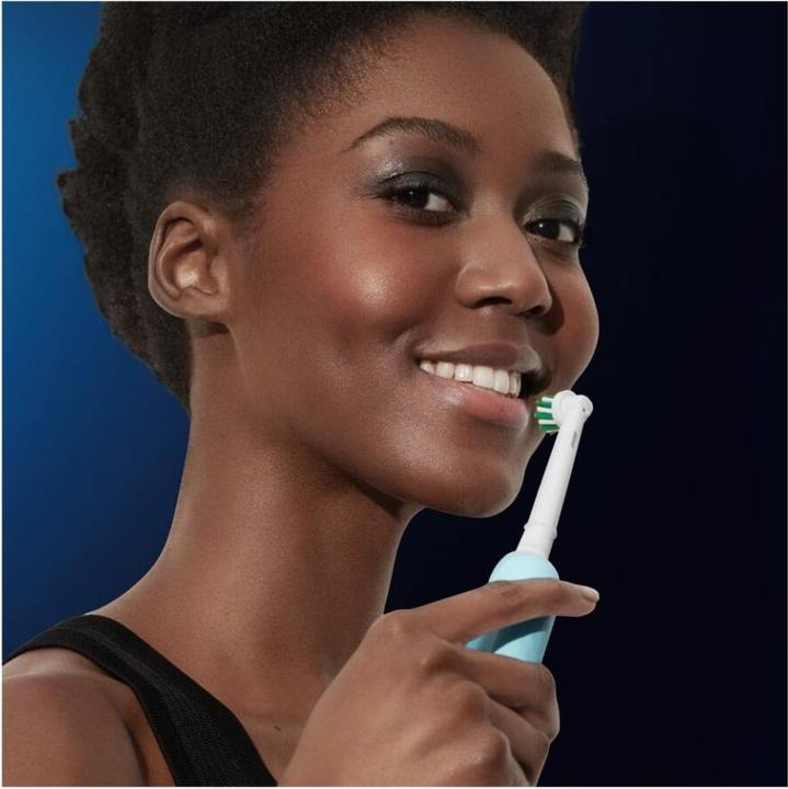 Actual product image Oral-B PRO Series 1 (Oscillating toothbrush)