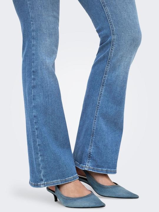 Immagine prodotto Only Maternity OLMBLUSH jeans svasati a vita media Jeans dalla vestibilità svasata (32)