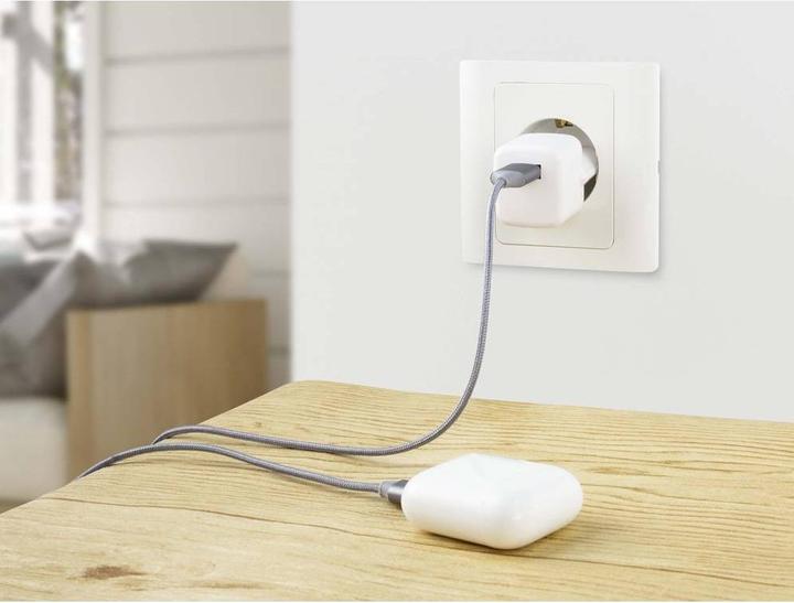 Actual product image Voltcraft USB charging plug, USB-A, 12 W (12 W)