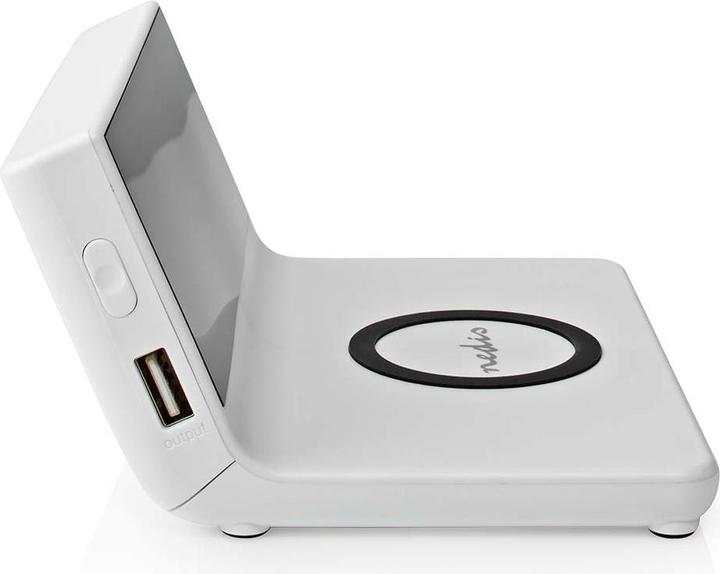 Actual product image Nedis Alarm Clock Wireless Charger Qi Certified 5/7.5/10 / 15 W USB-A Plug 2 Alarm Times Snooze