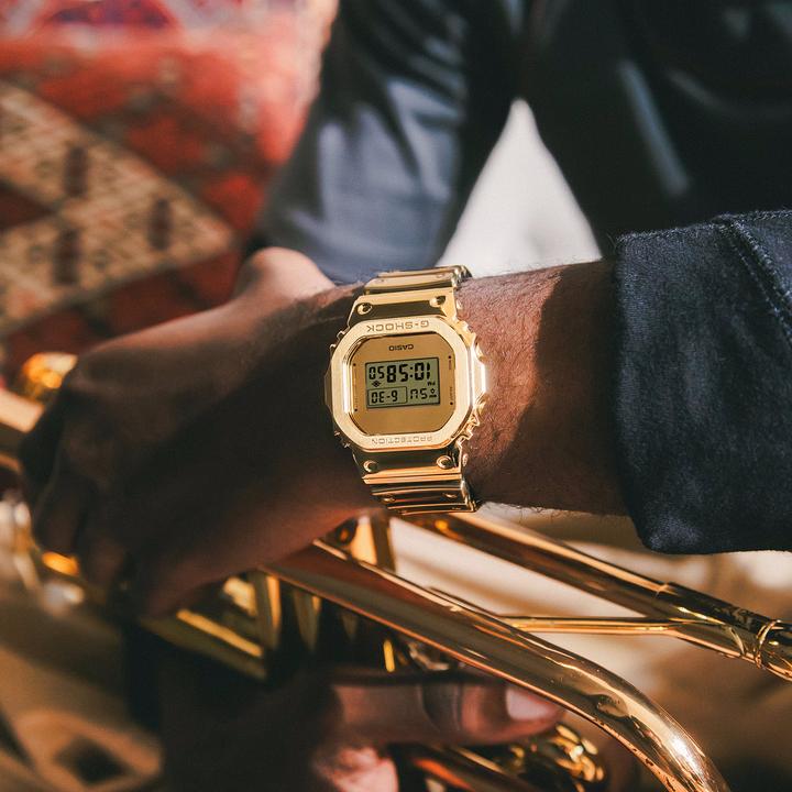 Produktbild Casio GM-5600YMG-9ER (Digitaluhr, 49.60 mm)