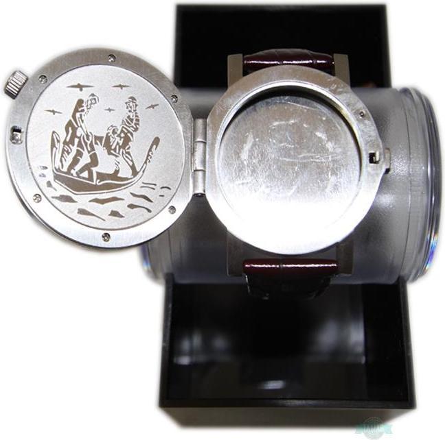 Actual product image Tamar Safe clock