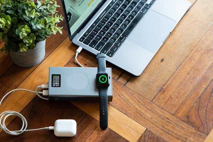 Image du produit Chargeasap Flash Pro Plus (25000 mAh, 190 W, 92.50 Wh)