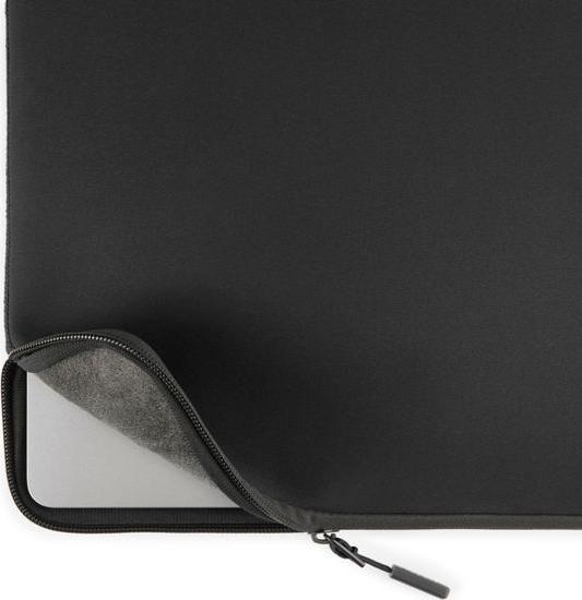 Produktbild Pipetto Classic Fit Sleeve MacBook Air 15 Black (15", Apple)