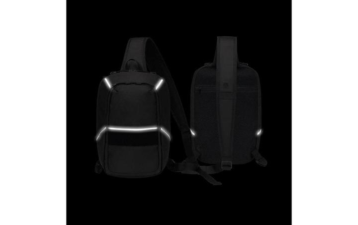 Actual product image Dicota Sling Bag REFLECTIVE (12.90")