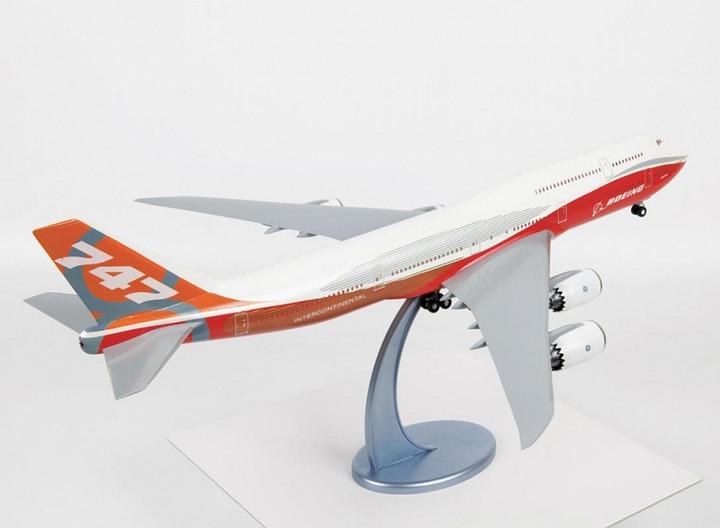 Immagine prodotto Carson 1:144 Aereo passeggeri Boeing 747-8