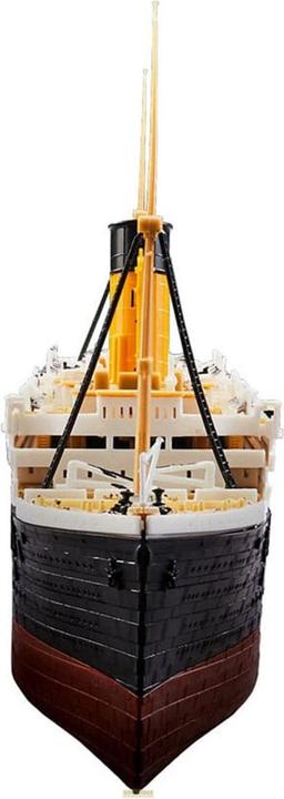 Actual product image Revell RMS Titanic