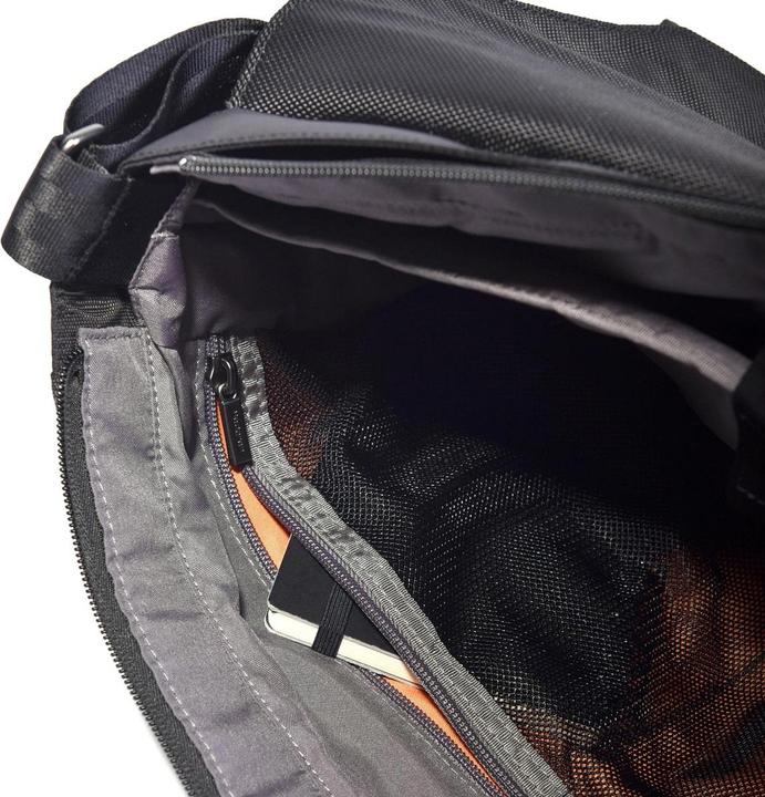 Actual product image Hedgren Tie - Messenger 15" RFID