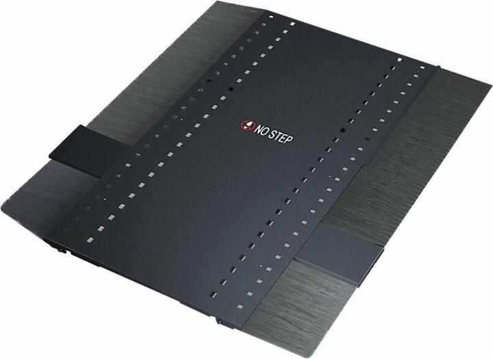 Actual product image APC NetShelter SX 42U, server rack 42U (42 RU, 19 inch rack)