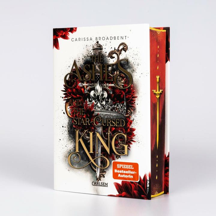 Actual product image The Ashes and the Star-Cursed King (Crowns of Nyaxia 2) (German, Carissa Broadbent, 2024)