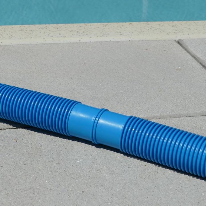 Produktbild Poolomio Poolschlauch blau 50 m Rolle (32 mm)