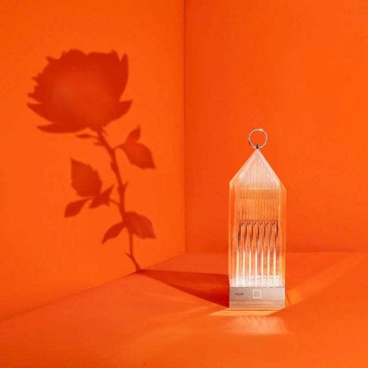 Produktbild Kartell Laterne By Fabio Novembre (130 lm)