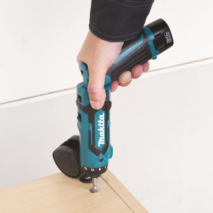 Image du produit Makita Tournevis sans fil DF012DSJ (Fonctionnement sur batterie)