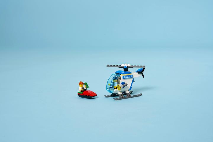 Image du produit LEGO Hélicoptère de police (60275, LEGO City)