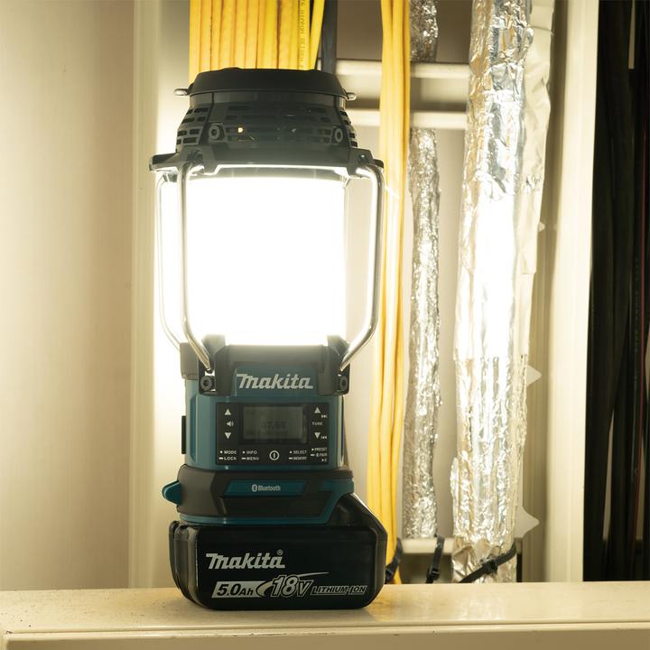 Produktbild Makita DMR056 (AM, FM, DAB+, Bluetooth)