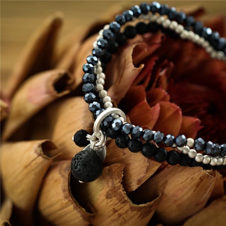 Immagine prodotto Andreani Armband mit Anhänger aus echten Lavasteinen (8 cm)