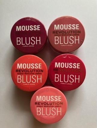 Actual product image Makeup Revolution Blush Mousse Blush 6 g - Shade: Grapefruit Coral (Grapefruit Coral)