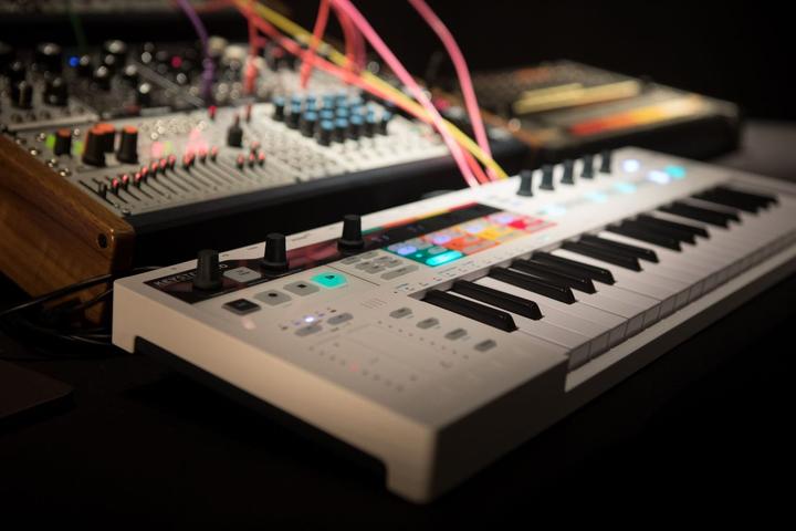 Actual product image Arturia KeyStep Pro (Controller)