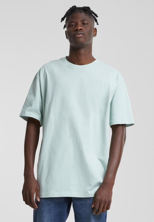 Actual product image Urban Classics Heavy Oversized Tee - 1560 (XL)