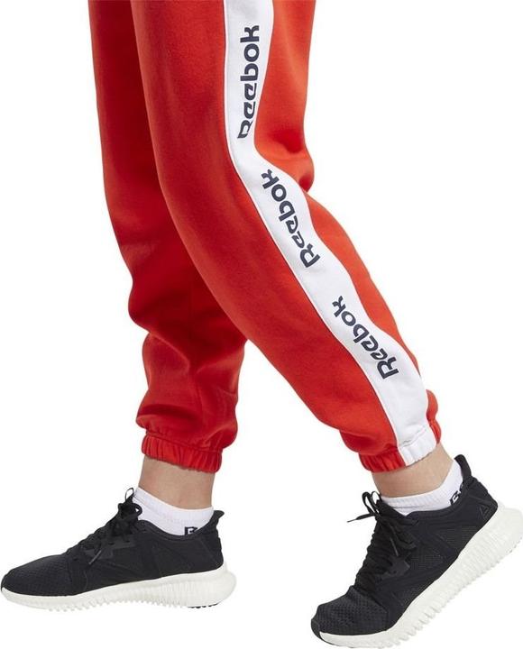 Produktbild No Name Spodnie damskie Reebok Te Linear Logo Fl P czerwone FT0905 (M)
