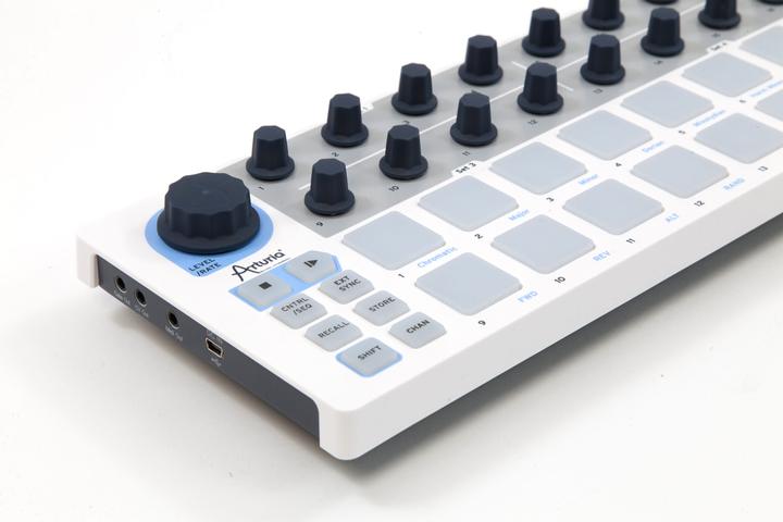 Actual product image Arturia BeatStep (Controller)